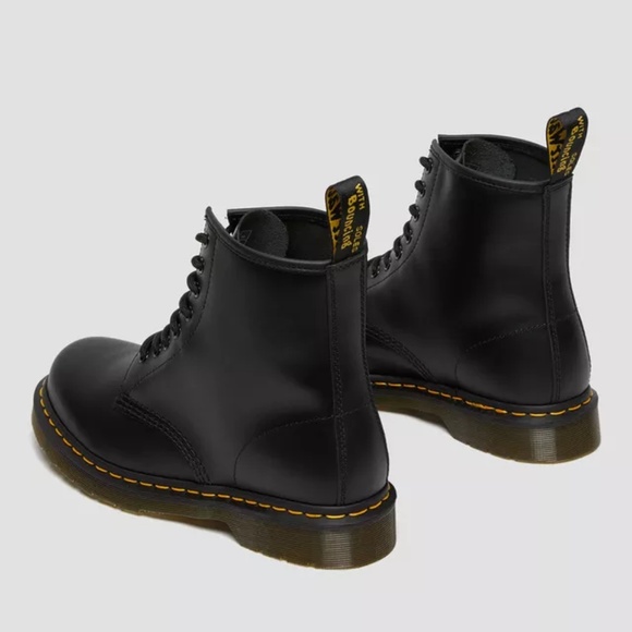 [BNIB] Dr Martens Original 1460 Black Smooth Leather Lace Up Boots US M7, US L8 - Picture 15 of 16